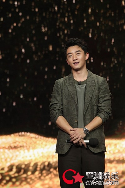 郑恺《声临其境》力证台词功底拼了 口含纸巾挑战王大锤