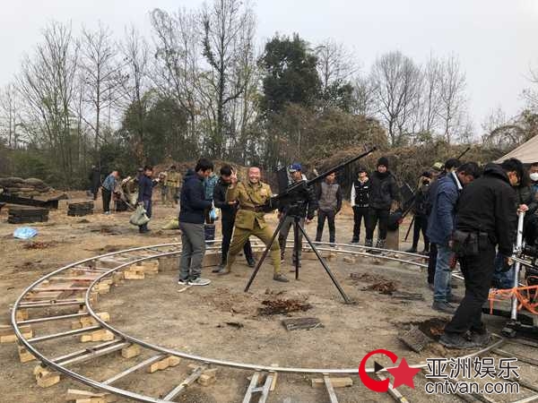 孙征宇《锻刀Ⅲ》杀青,这个连长有点“彪”