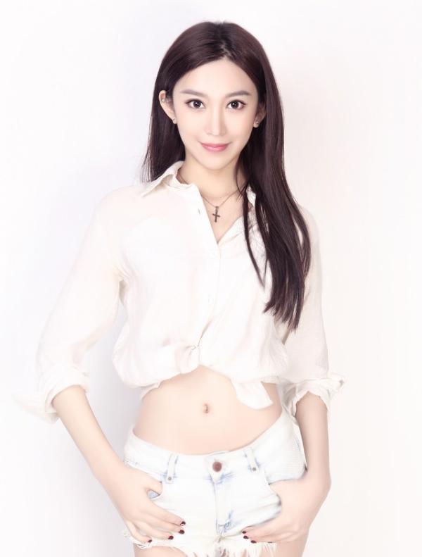 世界城市旅游小姐全球总决赛在京落幕 张琳艺荣获亚军