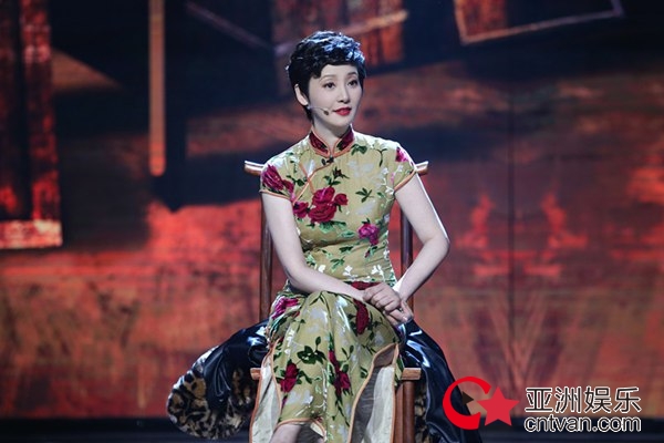 同样在话剧舞台上淬炼多年 《声临其境》徐帆和赵立新隔空打擂