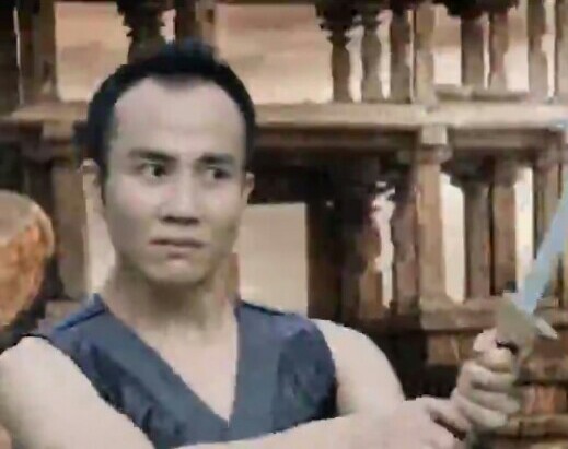 《乱世绝恋》剧照海报曝光龙旭宣传血拼两不误