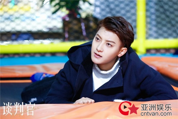 《谈判官》杨幂黄子韬趣梗频出推收视高潮