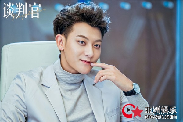 一开播就打出收视“火花”！这部首播当天就成 “爆款”的电视剧，为什么？