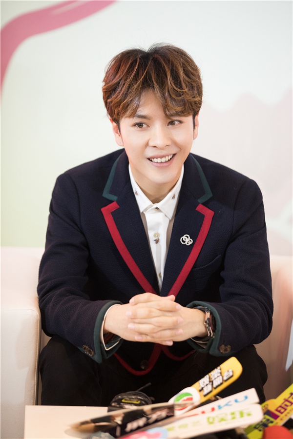 徐海乔 接受采访.jpg