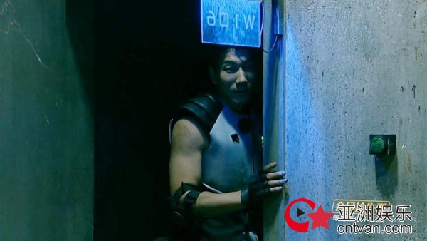 《重返地球》芒果TV上新 张亮孤军奋战惨遭傀儡追击