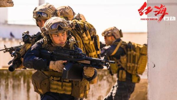 博纳红海行动追龙硬中带软 提名金像奖微博之星