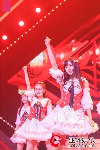 BEJ48亮相CCTV网络春晚 元气歌舞欢乐迎新春