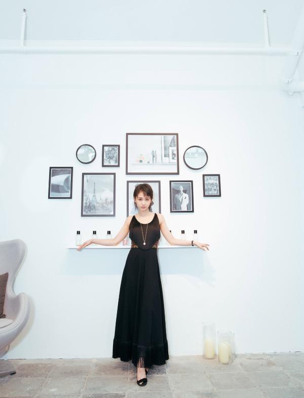 王子文开年拿下顶级奢侈品牌大使 影视时尚齐发力引爆期待值