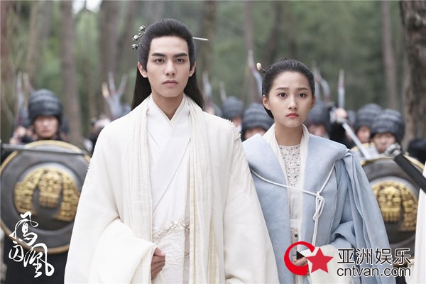 两性换位新尝试 另一种方式打开《凤囚凰》