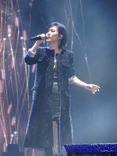 《岁月流歌》巡演唱响温州，蔡依林周传雄张宇谢东经典之声温暖冬日雨夜