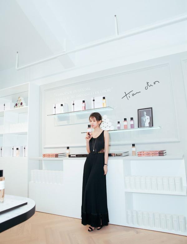 王子文开年拿下顶级奢侈品牌大使 影视时尚齐发力引爆期待值