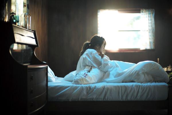 何洁新歌《破冰》MV先导片发布 在冰与火中砥砺前行