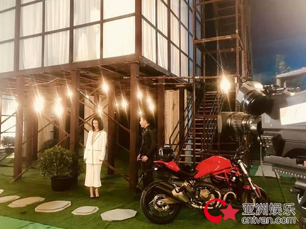 情景剧《微星时代》央视首播&nbsp;生小芊“园丁”形象新突破