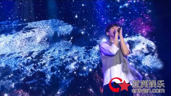 张栋梁巡回演唱会台本开唱，腾讯音乐娱乐集团全程直播