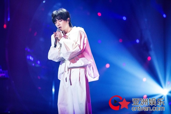 《歌手》全能型歌手KZ谭定安强势踢馆