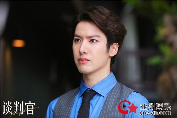 《谈判官》首播收视第一&nbsp;杨幂黄子韬“狭路相逢”