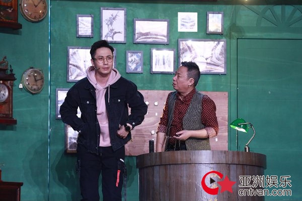 邵峰、李鸣宇携诚意《匠心》登江苏卫视狗年春晚