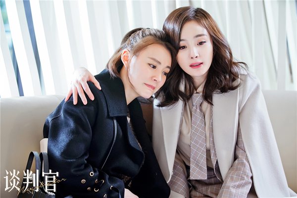 《谈判官》热播收视夺冠 杨幂解开黄子韬父子心结