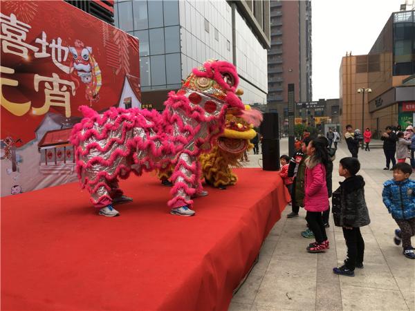 这个周末，赏民俗买年货摇大奖，华强广场新春喜乐会等你来hi！