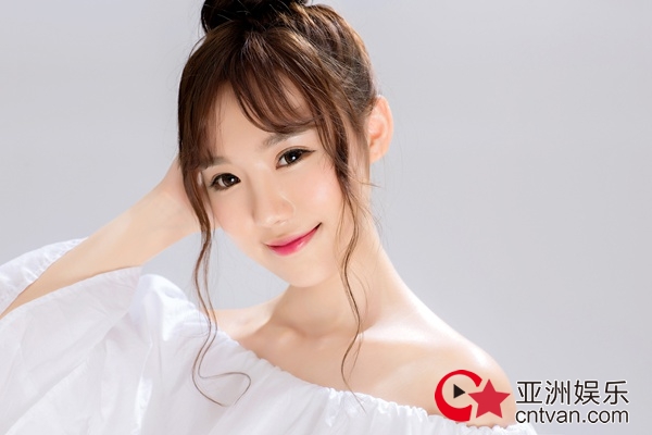 群星献唱狗年神曲《酷狗过新年》喜气洋洋迎新春