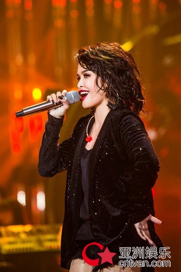 《歌手》全能型歌手KZ谭定安强势踢馆