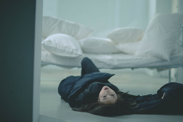 何洁《给陌生女孩的歌》MV将发 用歌声温暖人心