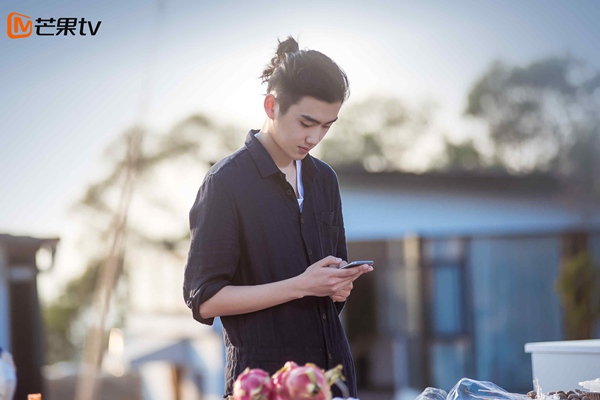 芒果TV《真心大冒险》今日开播 朱煜明撞脸易烊千玺人气高