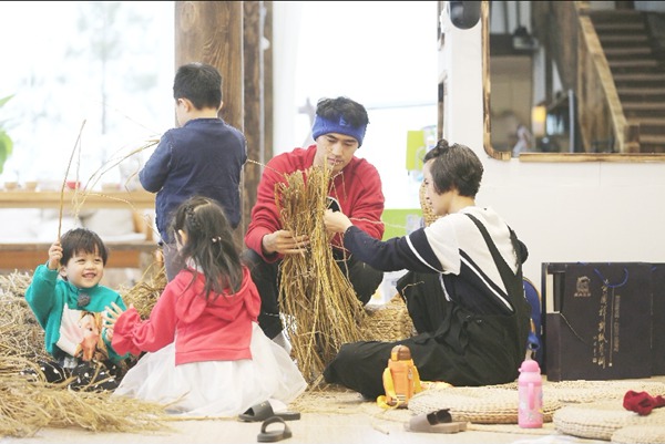 袁弘怒吼张歆艺 为哄妻使出“无赖”绝招