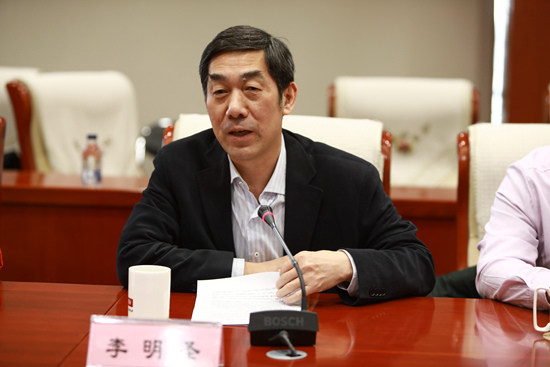 《中国1927》:历史暗夜中的一抹亮色