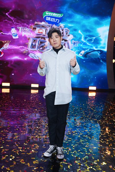 《奇迹时刻》圆满收官 高晓攀化身勇士挑战高危魔术