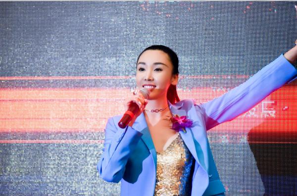 韩阿筎那获全美新百强青年领袖奖 坦言仍需努力