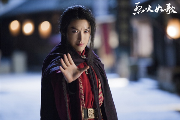 《烈火如歌》开播 周渝民迪丽热巴领衔绝美燃情江湖奇恋