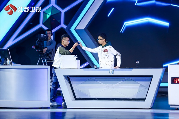 《最强大脑之燃烧吧大脑》今晚上演团队赛终极一战