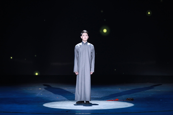 《欢乐喜剧人》舞台的偶像派 张云雷这是要出道的节奏