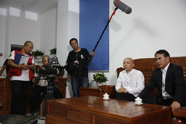 电影《美人到之机不可失》海报曝光,朱铁和回归影视圈