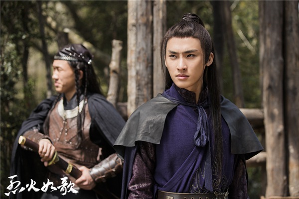 《烈火如歌》开播 周渝民迪丽热巴领衔绝美燃情江湖奇恋