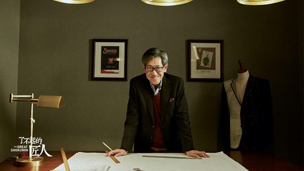 《了不起的匠人》登顶微博话题榜首，严师慈父引发网友共鸣