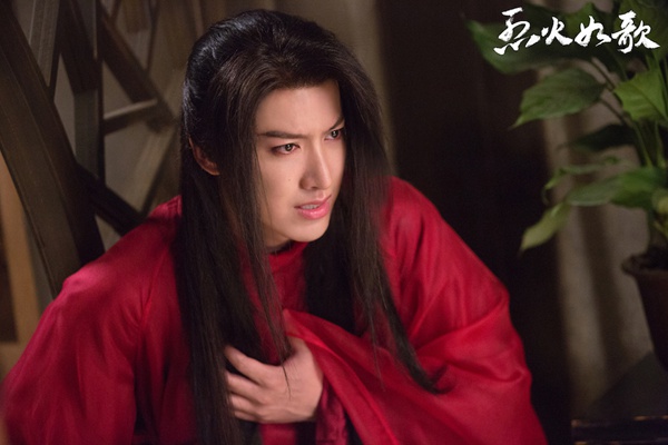 《烈火如歌》剧情高能升级 周渝民迪丽热巴默契演绎“戏中戏”