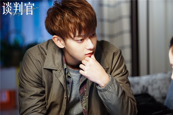 《谈判官》收视第一 杨幂黄子韬“怼宠”CP结局引期待