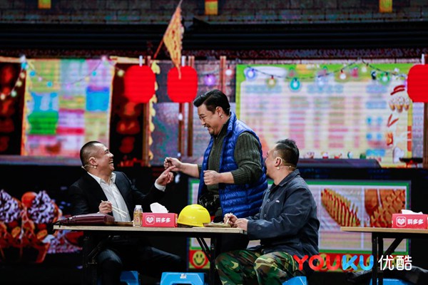 郭德纲、程野欠债引发连环追债记 德云社张云雷初登场引关注