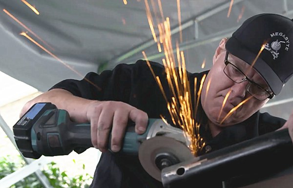 中英美三国机器人争霸 《铁甲雄心》冠军花落谁家