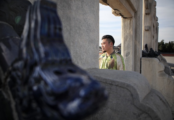 杨晨新专辑《少年后传》回归传统重金属