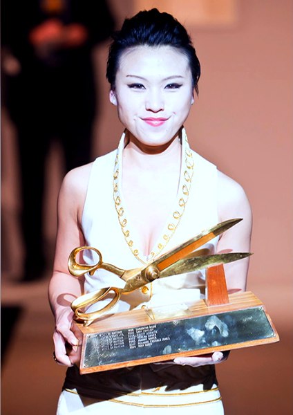 全英梅：伦敦顶级剪裁师 《最爱故乡味》感受亲情和爱情