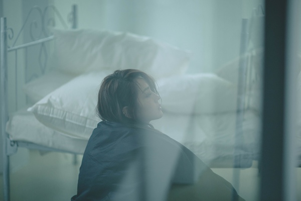 何洁《给陌生女孩的歌》MV将发 用歌声温暖人心