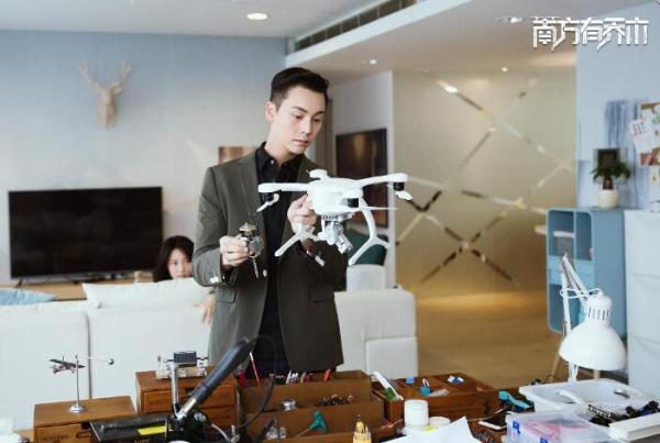 《南方有乔木》首播 陈伟霆“时樾电话号码”被疯狂打爆