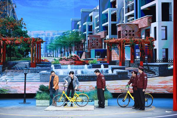 《欢乐喜剧人》“终极魔王”大潘、佳佳来战 张云雷重伤后涅槃