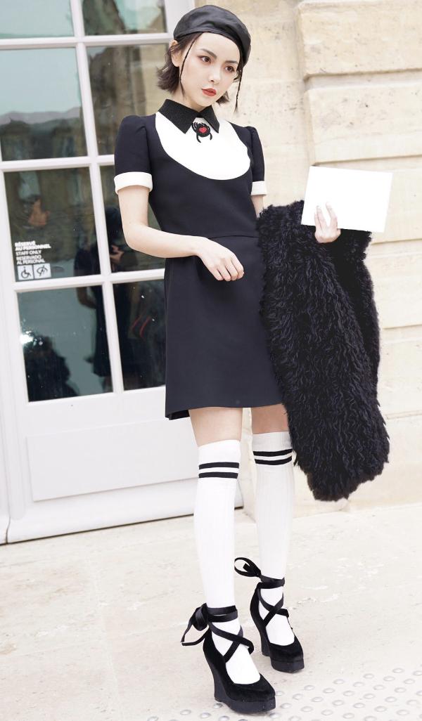 赵宇彤与佐伊·达奇、Angelababy出席巴黎时装周引关注