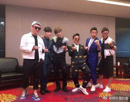 《极限挑战》第四季原班人马聚齐开录 张艺兴变化最大