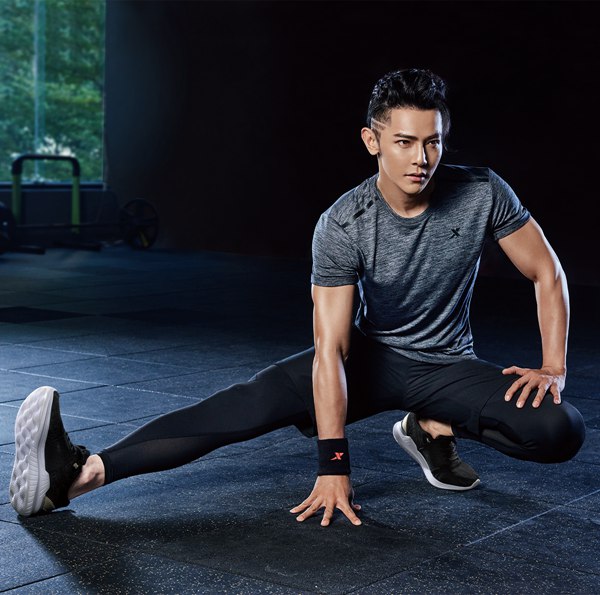 汪东城发最新单曲《动力向前》 全能运动型男热血来袭