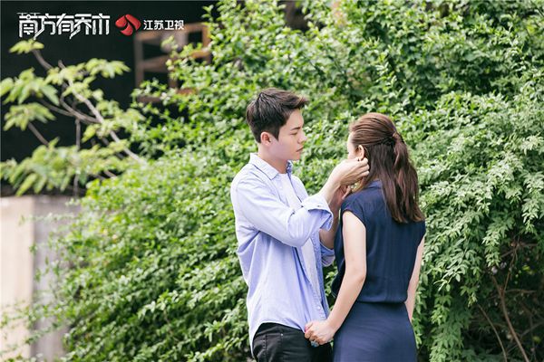 《南方有乔木》 导演林妍热点回应：“闪回”式轻科悬疑剧